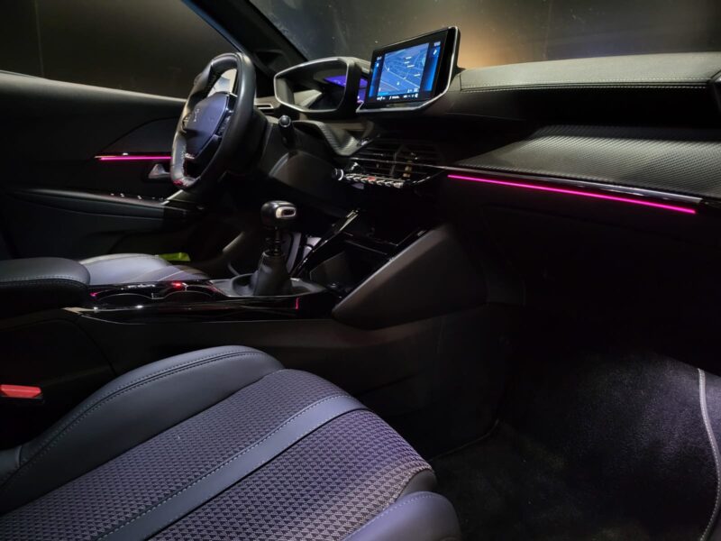 PEUGEOT 208 1.2 PureTech 100 cv GT-line Caméra , AppleCarplay