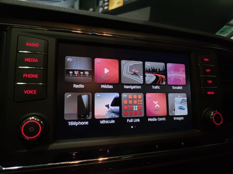 1.6 TDI 115cv STYLE BUSINESS / APPLE CARPLAY