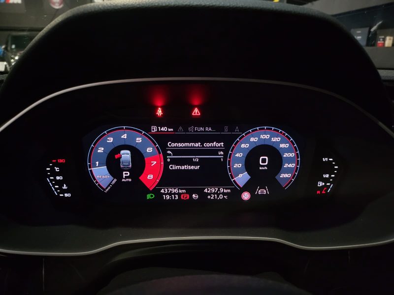 S LINE 35 TFSI 150cv / TOIT OUVRANT / APPLE CARPLAY