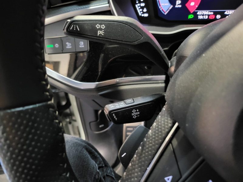 S LINE 35 TFSI 150cv / TOIT OUVRANT / APPLE CARPLAY