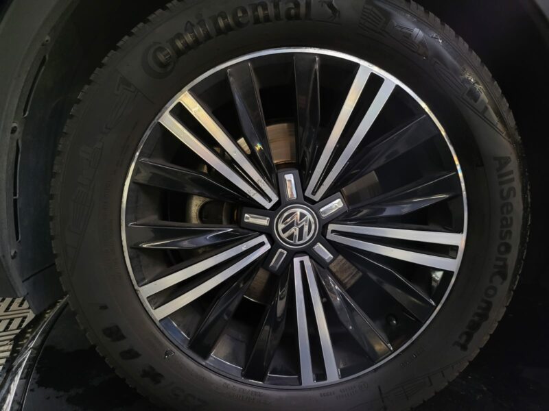 VOLKSWAGEN TIGUAN 2017 2.0 TDI 150cv CARAT EXCLUSIVE /VIRTUAL COCKPIT+PARK ASSIST+CAMERA+TOIT OUVRAN