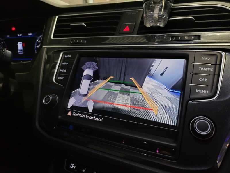 VOLKSWAGEN TIGUAN 2017 2.0 TDI 150cv CARAT EXCLUSIVE /VIRTUAL COCKPIT+PARK ASSIST+CAMERA+TOIT OUVRAN