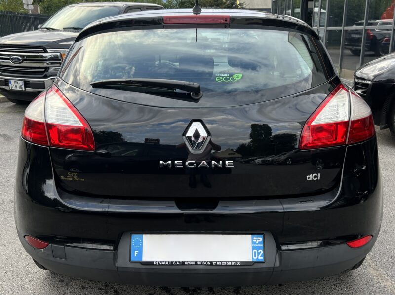 RENAULT MEGANE RENAULT MEGANE 3 III PHASE 2 1.5 DCI 95 Cv 1ERE MAIN / BLUETOOTH REGULATEUR CRIT AIR 