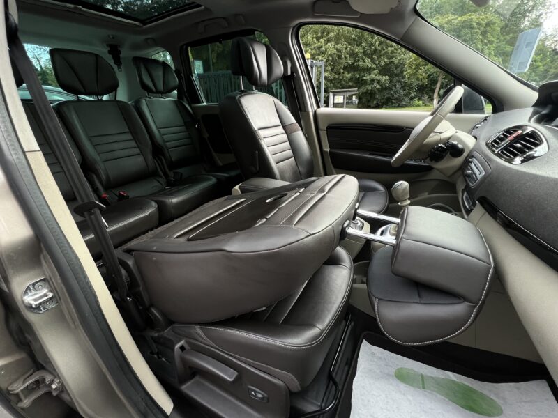 RENAULT SCENIC 3 III JADE 1.9 DCI 130 BOSE TOIT OUVRANT CUIR GPS BLUETOOTH FULL OPTIONS Garantie1an