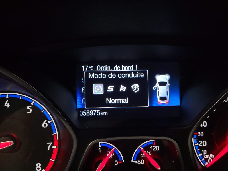 FORD FOCUS RS 2.3 III 350 CV 2017 BLEU NITROUS / APPLE CARPLAY