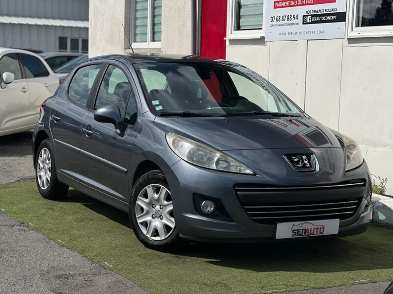 PEUGEOT 207 2010