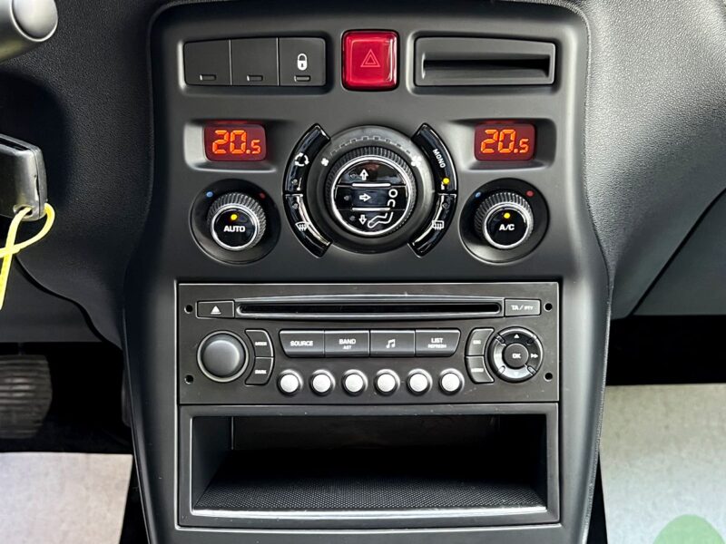 CITROEN C3 PICASSO 1.6 HDI 92 Cv 1ERE MAIN 41 600 Kms / TOIT PANORAMIQUE CRIT AIR 2 - Garantie1an