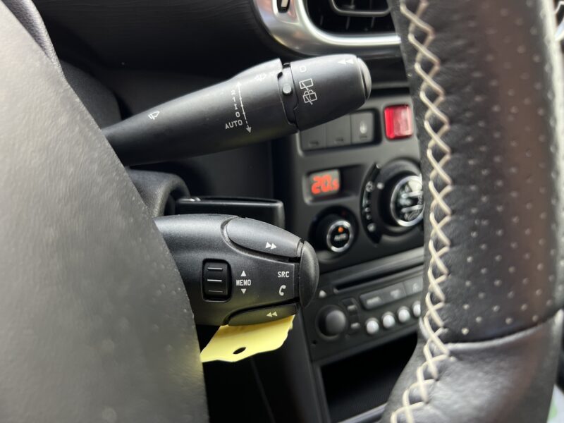 CITROEN C3 PICASSO 1.6 HDI 92 Cv 1ERE MAIN 41 600 Kms / TOIT PANORAMIQUE CRIT AIR 2 - Garantie1an