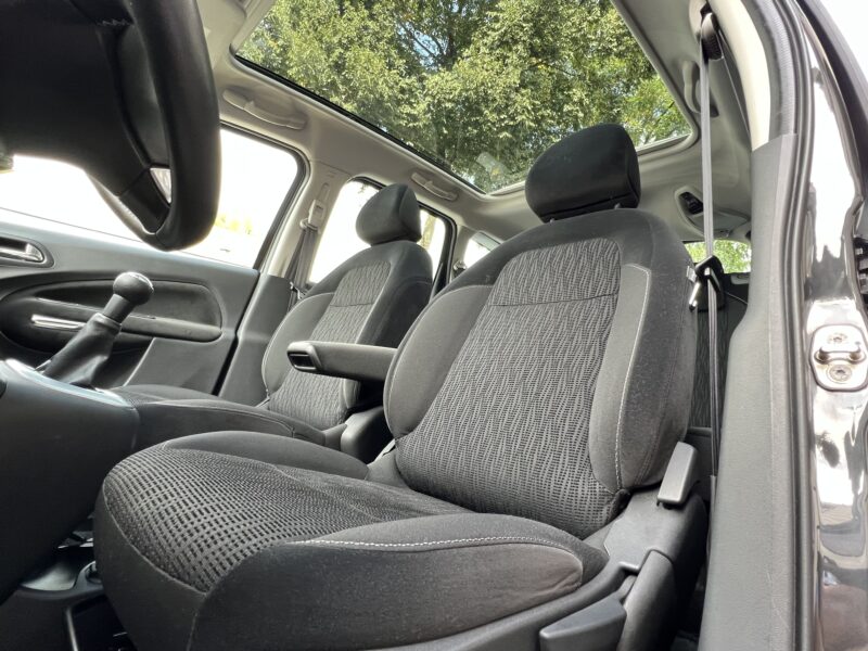 CITROEN C3 PICASSO 1.6 HDI 92 Cv 1ERE MAIN 41 600 Kms / TOIT PANORAMIQUE CRIT AIR 2 - Garantie1an