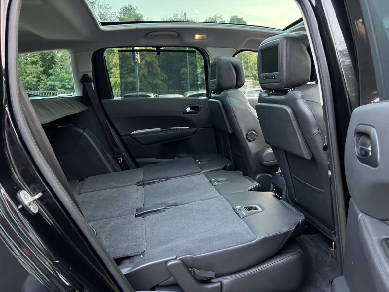 PEUGEOT 5008 FELINE 1.6 HDI 115 Cv FULL OPTIONS / LECTEUR DVD GPS CUIR TOIT PANO - Garantie1an