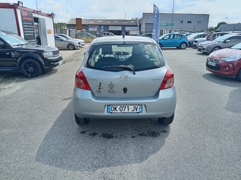 TOYOTA YARIS 2006