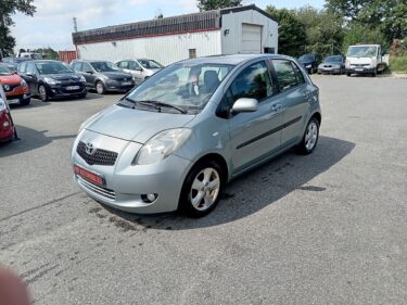 TOYOTA YARIS 2006
