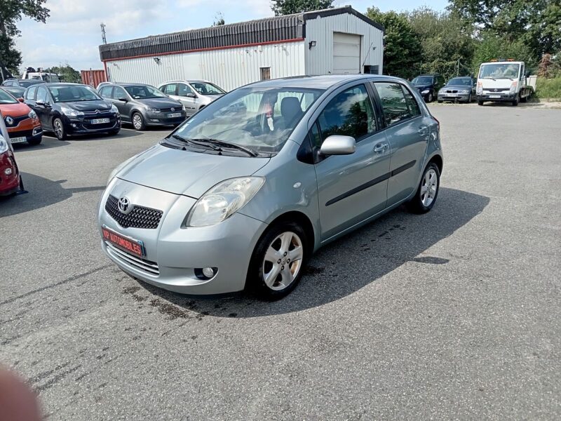 TOYOTA YARIS 2006