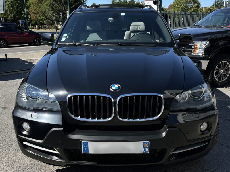 BMW X5 E70 30D 3.0 6 CYLINDRES 235 XDRIVE 1ERE MAIN 83 300 Kms TOIT OUVRANT ATTELAGE - Garantie1an