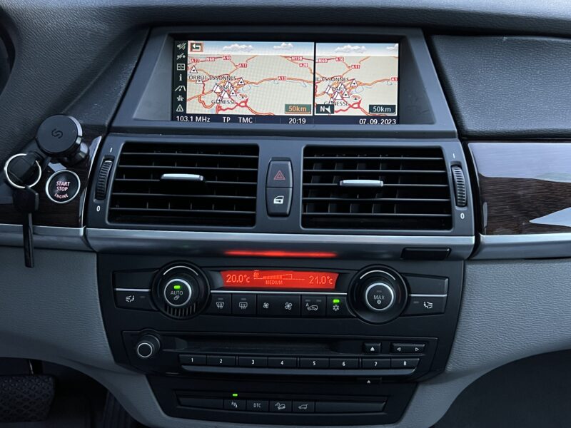 BMW X5 E70 30D 3.0 6 CYLINDRES 235 XDRIVE 1ERE MAIN 83 300 Kms TOIT OUVRANT ATTELAGE - Garantie1an