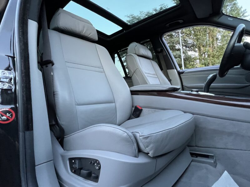 BMW X5 E70 30D 3.0 6 CYLINDRES 235 XDRIVE 1ERE MAIN 83 300 Kms TOIT OUVRANT ATTELAGE - Garantie1an