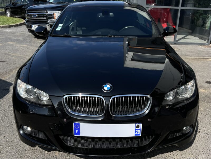 BMW SERIE 3 E93 CABRIOLET 330D 3.0. 6 CYLINDRES 231 PACK M SPORT / CUIR GPS BLUETOOTH - Garantie1an