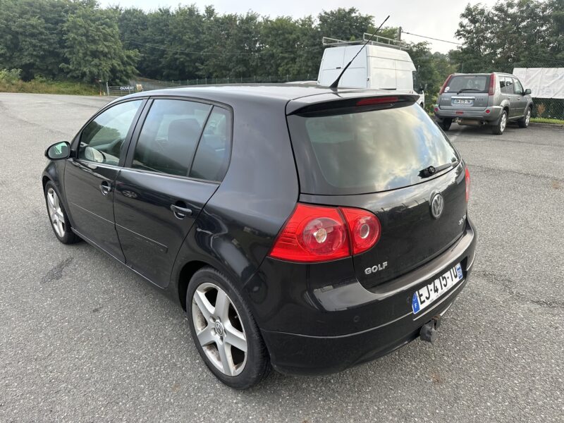 VOLKSWAGEN GOLF V 2008