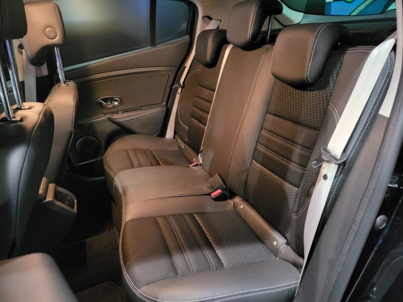 RENAULT MEGANE III 1.2 TCe 130cv Bose EDC 5p // CAMERA DE RECUL/RADAR-AV-AR/R-LINK