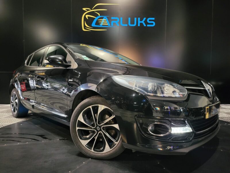 RENAULT MEGANE III 1.2 TCe 130cv Bose EDC 5p // CAMERA DE RECUL/RADAR-AV-AR/R-LINK