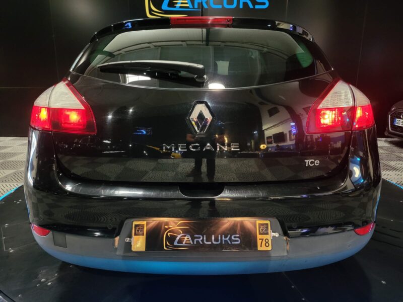 RENAULT MEGANE III 1.2 TCe 130cv Bose EDC 5p // CAMERA DE RECUL/RADAR-AV-AR/R-LINK