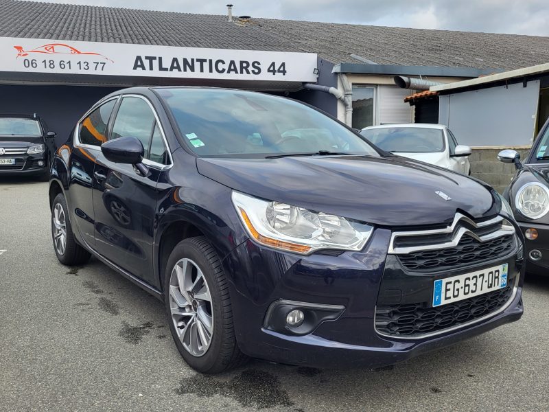 Citroën DS4 blueHDi 120CV S&S SO CHIC 