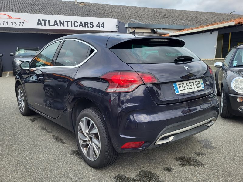 Citroën DS4 blueHDi 120CV S&S SO CHIC 