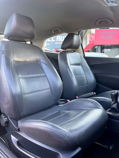 VOLKSWAGEN POLO V 2013