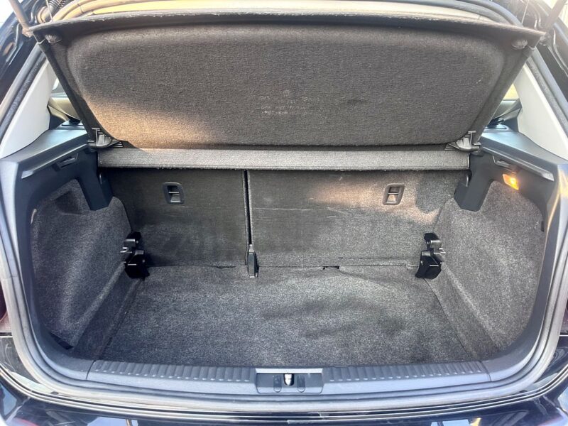 VOLKSWAGEN POLO V 2013