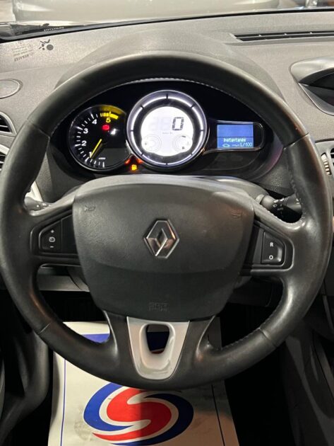 RENAULT MEGANE III Coupé 2011