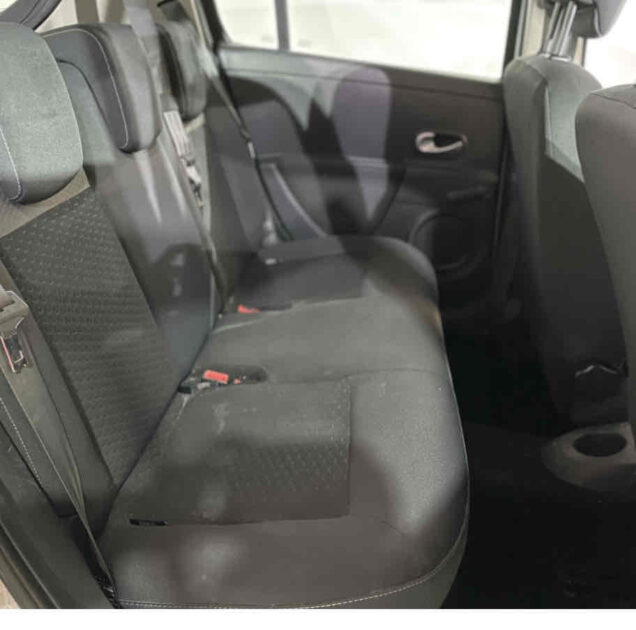 RENAULT CLIO III Phase 2 2010  1.5 dCi 68cv