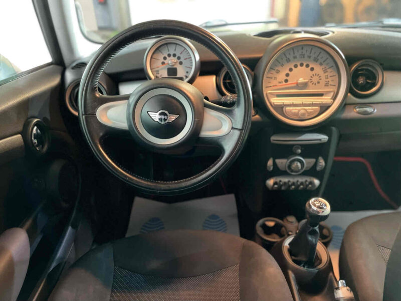 MINI MINI 2008 R56 COOPER D 1.6 d 110cv