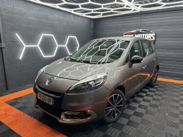 RENAULT SCÉNIC III 2013