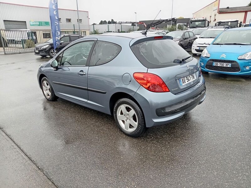 PEUGEOT 207 2006