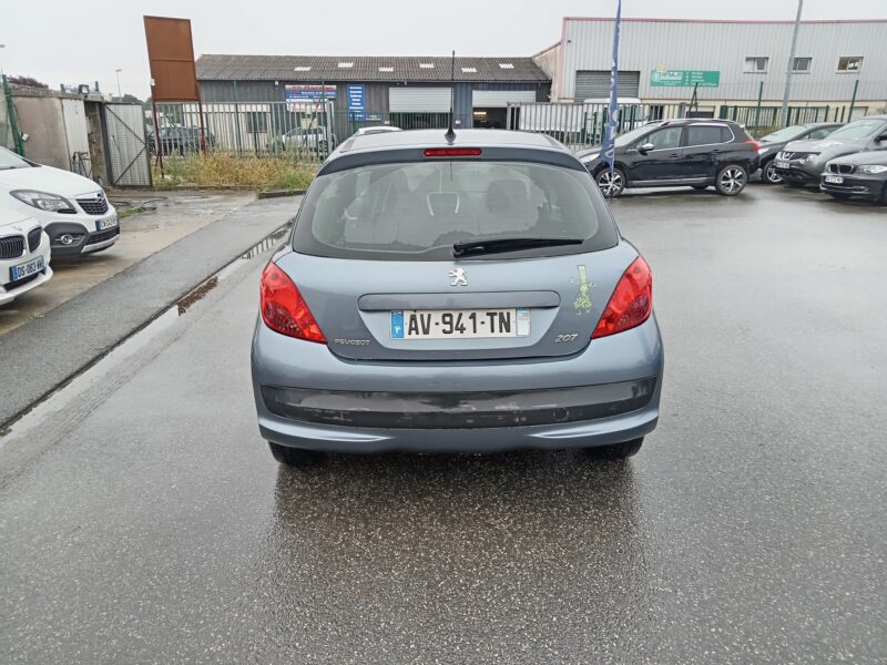 PEUGEOT 207 2006