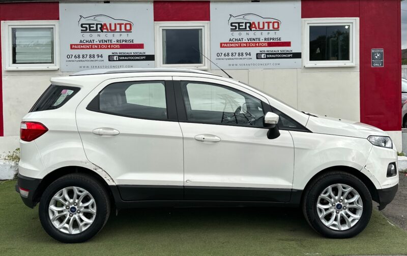 FORD ECOSPORT 2017