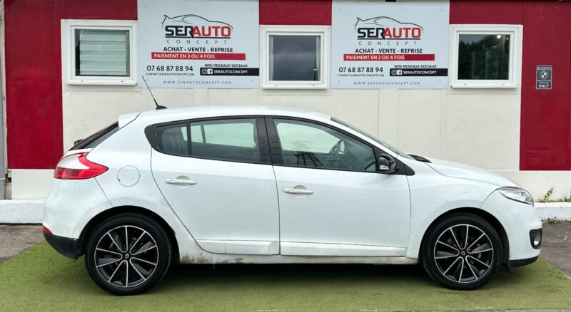 RENAULT MEGANE III 2012