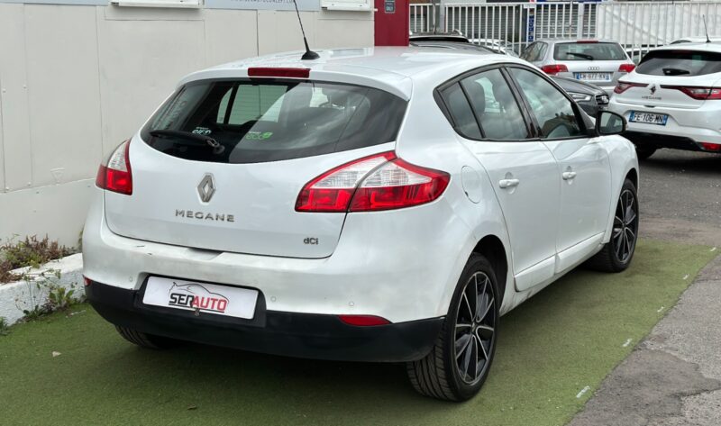 RENAULT MEGANE III 2012