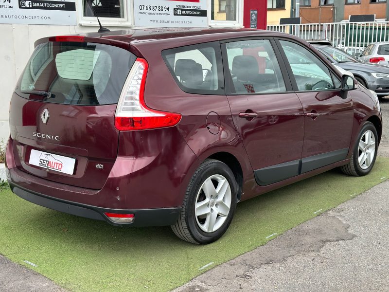 RENAULT GRAND SCENIC III 2012