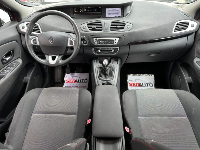 RENAULT GRAND SCENIC III 2012