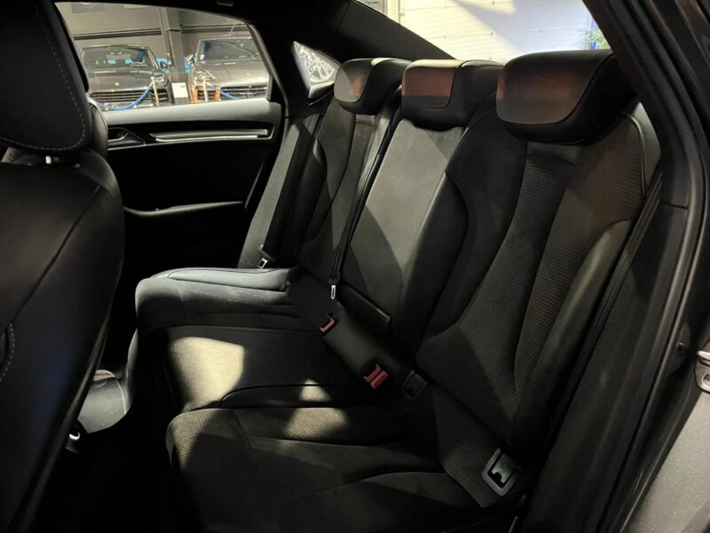 AUDI A3 Berline 1.5 TFSI 150cv S-Line Pak Sport CAMERA / GPS / MEPLAT