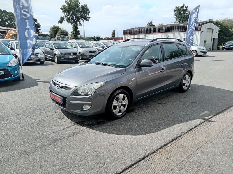 HYUNDAI I30 2010