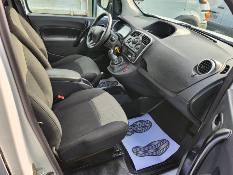 RENAULT KANGOO EXPRESS DCI 75CV 2018 143000 KM