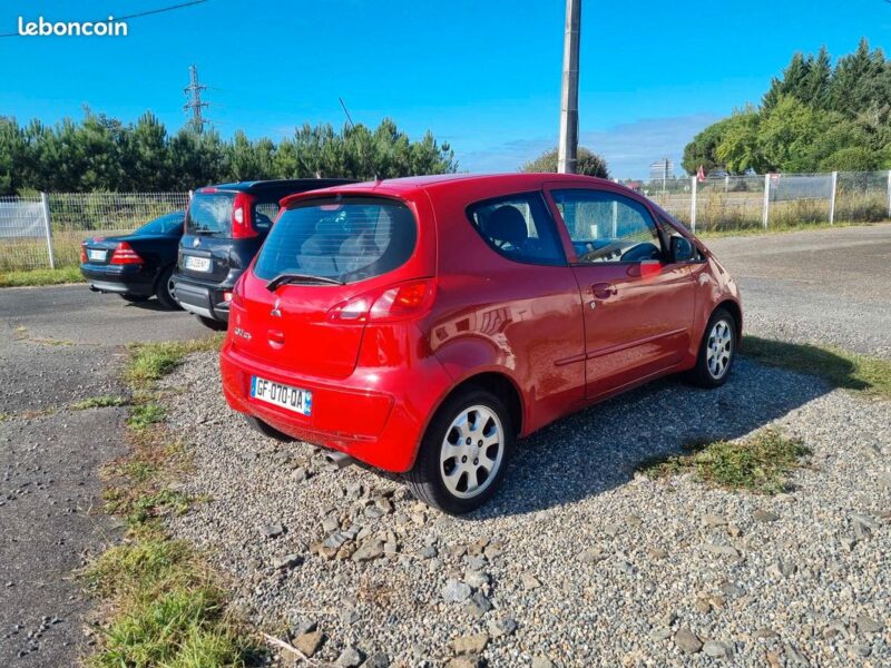 MITSUBISHI COLT VI 2005