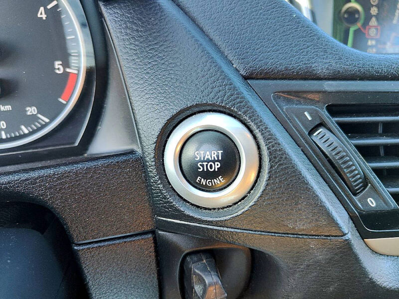 B.M.W. X1 sDrive 16 d 116cv