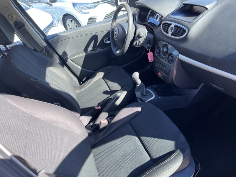 RENAULT CLIO III 2011