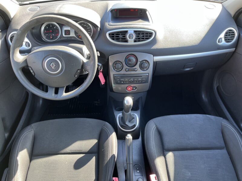 RENAULT CLIO III 2011
