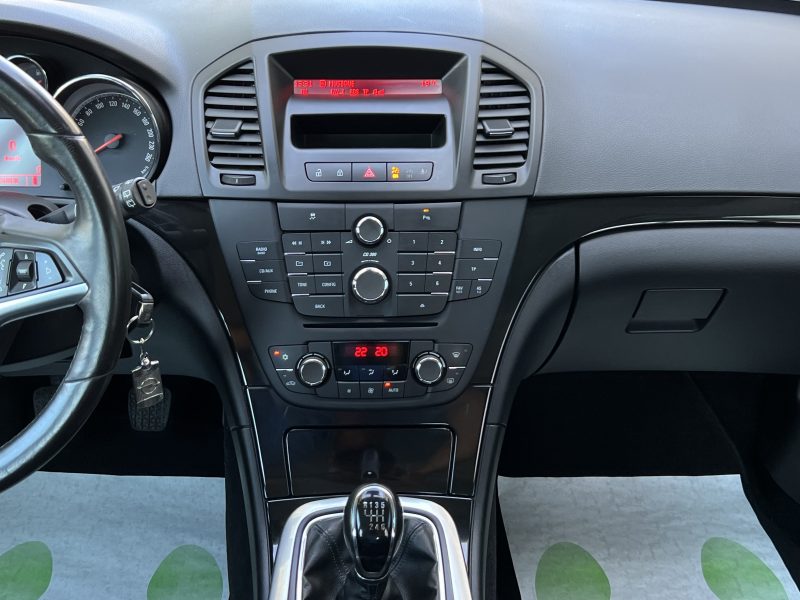 OPEL INSIGNIA BERLINE 1.8 140 Cv COSMO PACK / CRIT AIR 1 - Garantie1an