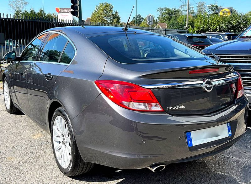 OPEL INSIGNIA BERLINE 1.8 140 Cv COSMO PACK / CRIT AIR 1 - Garantie1an