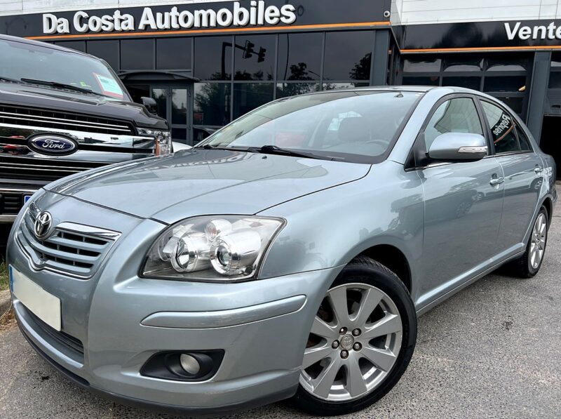 TOYOTA AVENSIS II PHASE 2 2.0 D-4D 126 Cv 1ERE MAIN 87 200 Kms BVM6 / GPS REGULATEUR - Garantie1an
